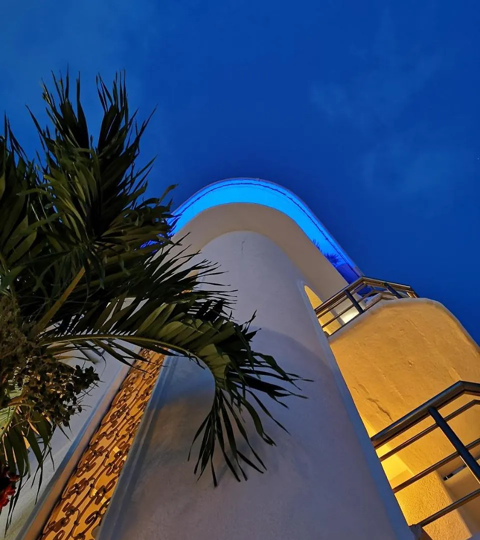 Hotel Blue Star Cancun 3*,  Mexico
