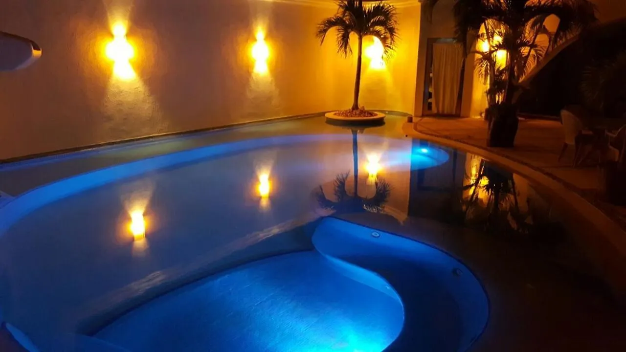 Hotel Blue Star Cancun 3*,